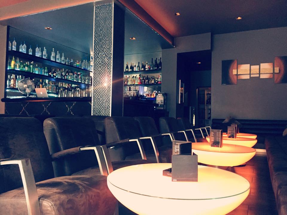 Cohibar Shisha Lounge und Bar mit Terrasse in Hamburg Chichamaps