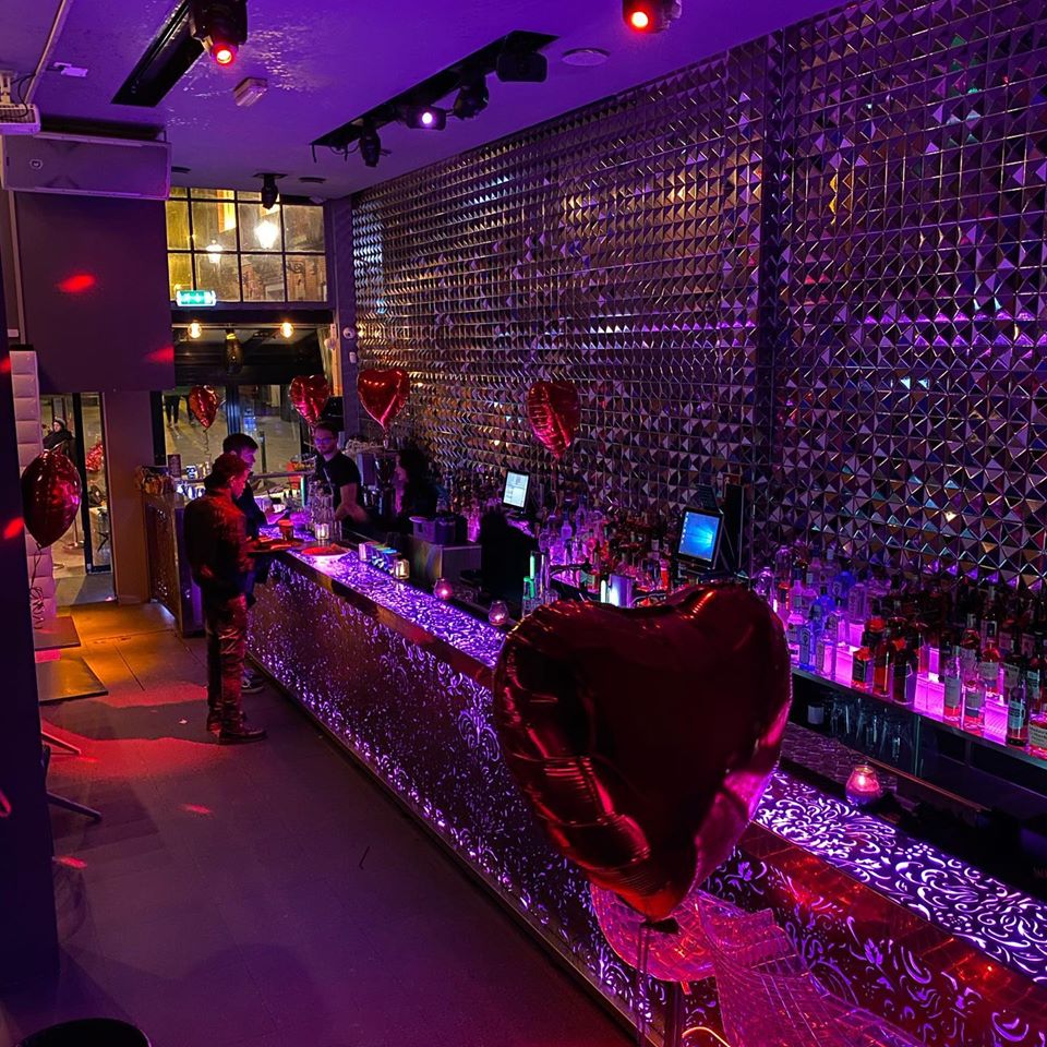 Luminaa Cocktail & Hookah Bar Mit Terrasse in Amsterdam Chichamaps